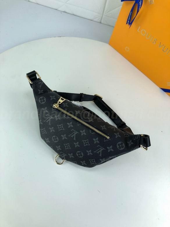 Louis Vuitton Handbags 73